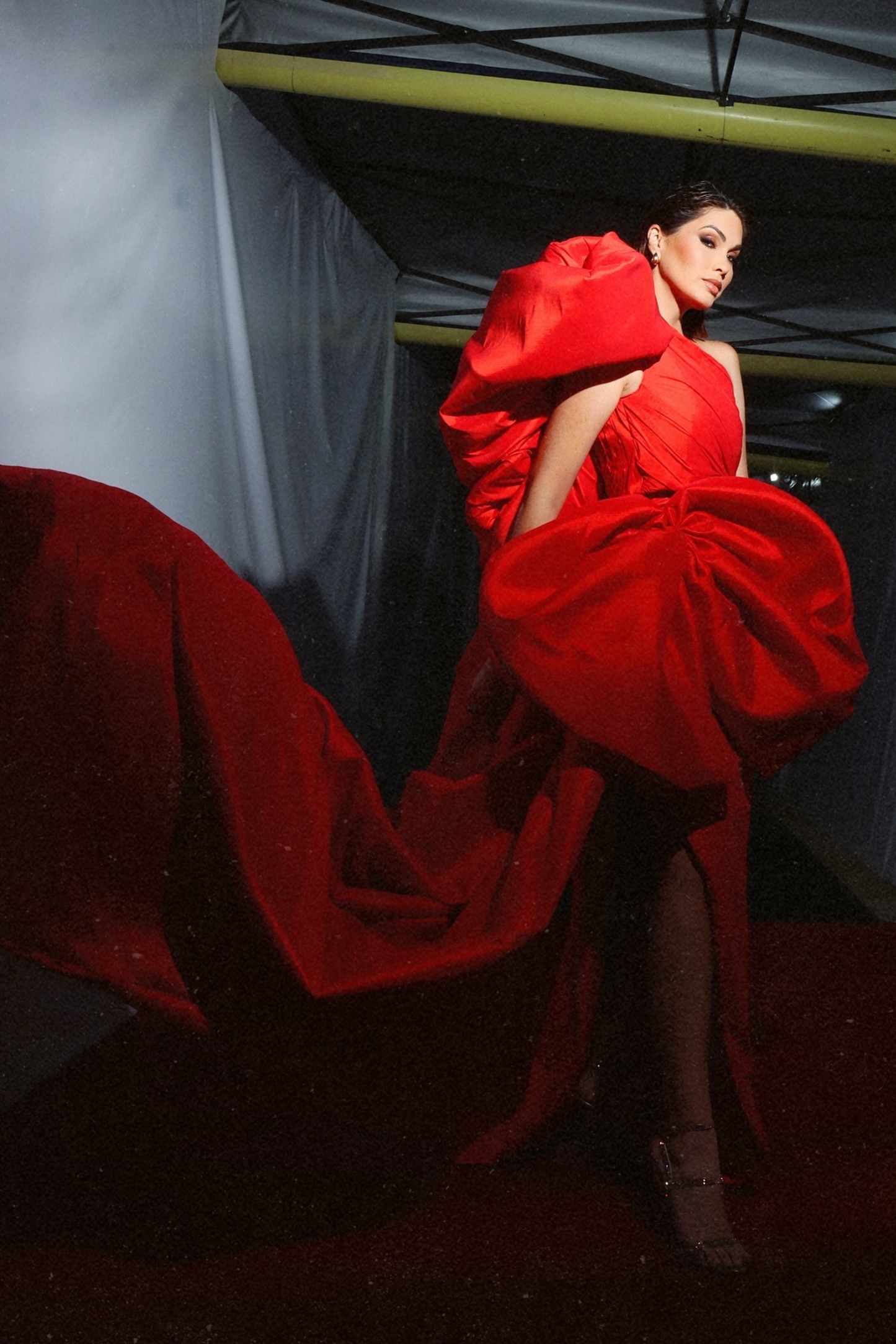Falda Roja Línea Exclusiva