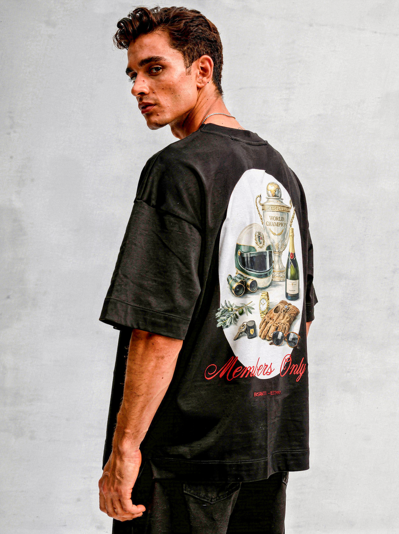 T-Shirt “Members Only” – The Aesthetic Society
